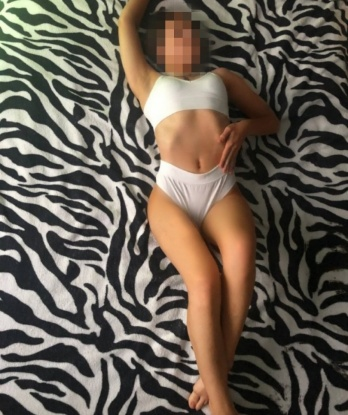 Мои услуги порадуют даже самых изысканных гурманов. 🌹💋
У меня есть чудесные возможности для осуществления ваших тайных фантазий. Разврат, страсть и кокетство - мои козыри, которыми я умело играю, чтобы удовлетворить вас полностью. 💘
Для вашего удобства я прилагаю отзывы, которые подтверждают мою профессиональность и находятся в списке фото в Москве. 😉💕
Встречи со мной проходят в уютной обстановке. Я гарантирую полную конфиденциальность и безопасность наших встреч. 🤫❤️
Мои фото настоящие и без ретуши. Вы будете приятно удивлены моей естественной красотой и шармом. Это то, что вы давно искали! 📸✨
Оставьте все заботы, отдайтесь моим мягким рукам и искусству наслаждения. Ваше удовольствие - моя главная цель. Жду вашего звонка! 📞💖 Александра